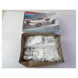 Monogram Shelby GT-350R 1:24 Scale Model Kit in