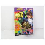 1999 Johnny Lightning Austin Powers "Shaguar" Die