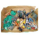 Large Lot of Jurassic Park Action Figures &