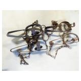 Lot of 4 Small Vintage Leg Traps
