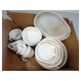 Set of Corelle by Corning Dishware - Plastes