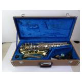 Vintage Yamaha Alto Saxophone in Case with