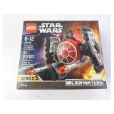 New LEGO Star Wars First Order TIE Fighter 75194