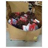 Pallet of Assd Christmas Lights and Dï¿½cor