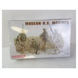Dragon Modern U.S. Marines 1:35 Scale Model