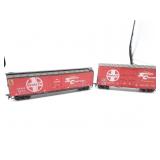 Lot of 2 Santa Fe HO Scale Model Train Cars
