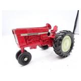 Ertl International 1:16 Scale Die Cast Tractor