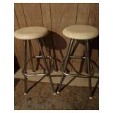 Pair of Vintage Vinyl Top Bar Stools 29' Seat