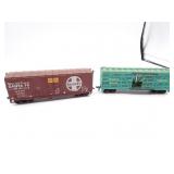 Lot of 2 Santa Fe HO Scale Model Train Cars
