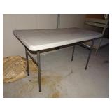 4ft Folding Leg Table
