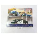 Hot Wheels Premium Team Transport Jaguar