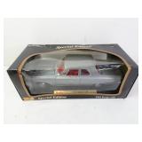 Maisto Special Edition 1/18 Scale 1963 Dodge 330