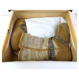 BearPaw Size 8 Helena Hickory II Wool Lined Boots