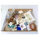 Large Lot of Misc. Vintage Costume Jewelry in