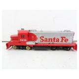 Santa Fe 5628 HO Scale Model Train Diesel
