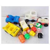 Lot of Vintage Fisher Price Little People Figures