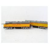 Lot of 2 Union Pacific 3901 HO Scale Model Train