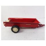 Ertl Pressed Steel International Manure Spreader