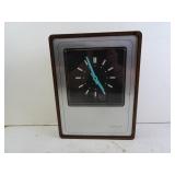 Vintage Westclox Berry Powered Day/Date Clock -