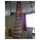 Louisville 12ft Fiberglass 1A Step Ladder