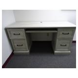 62"x24" Office Desk w/ Drawers