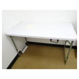 4ft Folding Banquet Table