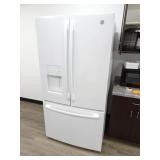 Newer GE Refrigerator - Works