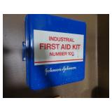 Johnson & Johnson Industrial First Aid Kit
