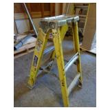Louisville Fiberglass 3ft Step Ladder