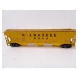 Milwaukee Road Hopper 97802 HO Scale Model Train