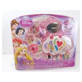 Disney Princess Beauty Center Play Set - Missing