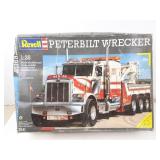 Revell 1:25 Peterbilt Wrecker Model Kit in Box -