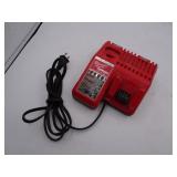 Milwaukee M12/M18 Charger