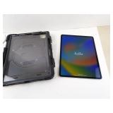 Apple iPad Pro 12.9' 6th gen w Case -Factory Reset