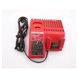 Milwaukee M12 / M18 Charger