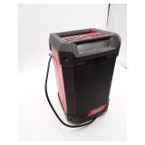 Milwaukee M12 Bluetooth Radio/Charger -
