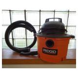 Ridgid Wet / Dry Vac with Hose