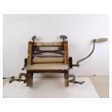 Antique American Wringer Model 390 Clothes