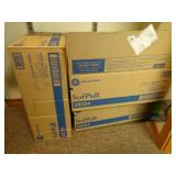 Lot of 16 Rolls Commercial Paper Towel