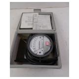 Dwyer Magnehelic Pressure Gauge