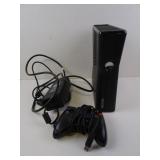Xbox 360 4GB Game Console w/ Cords & Power Supply