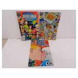 Lot of 3 Justice League Comic Books - 1st Issue