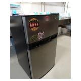 Danby Mini Fridge / Freezer - Tested Working