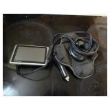 Garmin Nuvi 1300 GPS w/ Cords & Car Mount