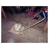 Vintage Briggs & Straton Push Lawnmower- Dirty/In