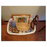 Lot of Misc Dï¿½cor Items in Basket