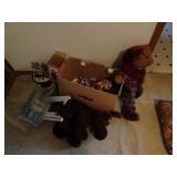Lot of Christmas Related Items & Other Dï¿½cor