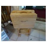 Lot of 4 TV Trays on Stand