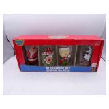 Family Guy 4pcs 160z Christmas Glassware Set in