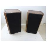 Pair of Venturi V62 Bookshelf Speakers
